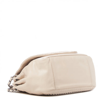 Chanel Smooth Calfskin Luxe Ligne Flap Light Beige 3 of 11