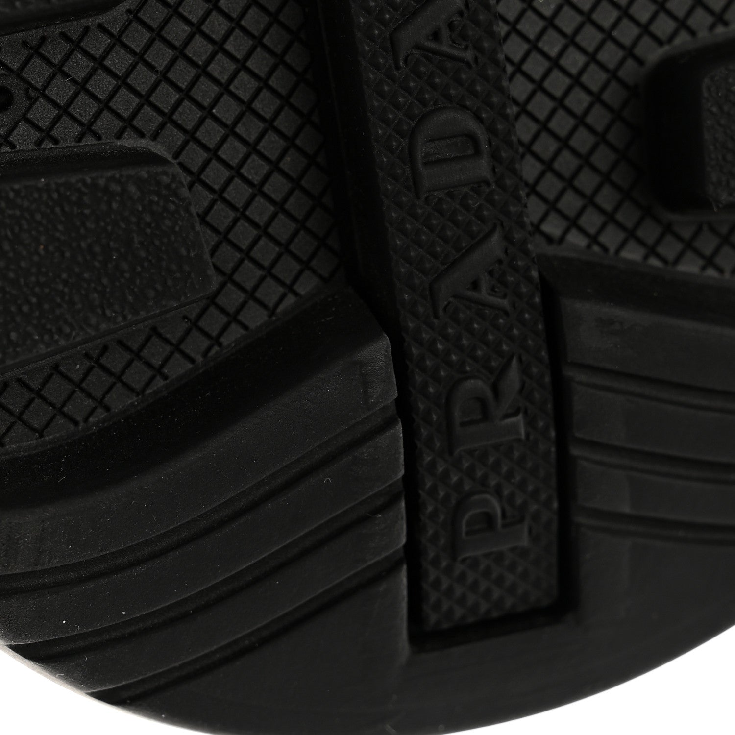 Prada Re-Nylon Piuma Metal Triangle Logo Quilted 45mm Sneakers 37 Alabastro 14 of 14