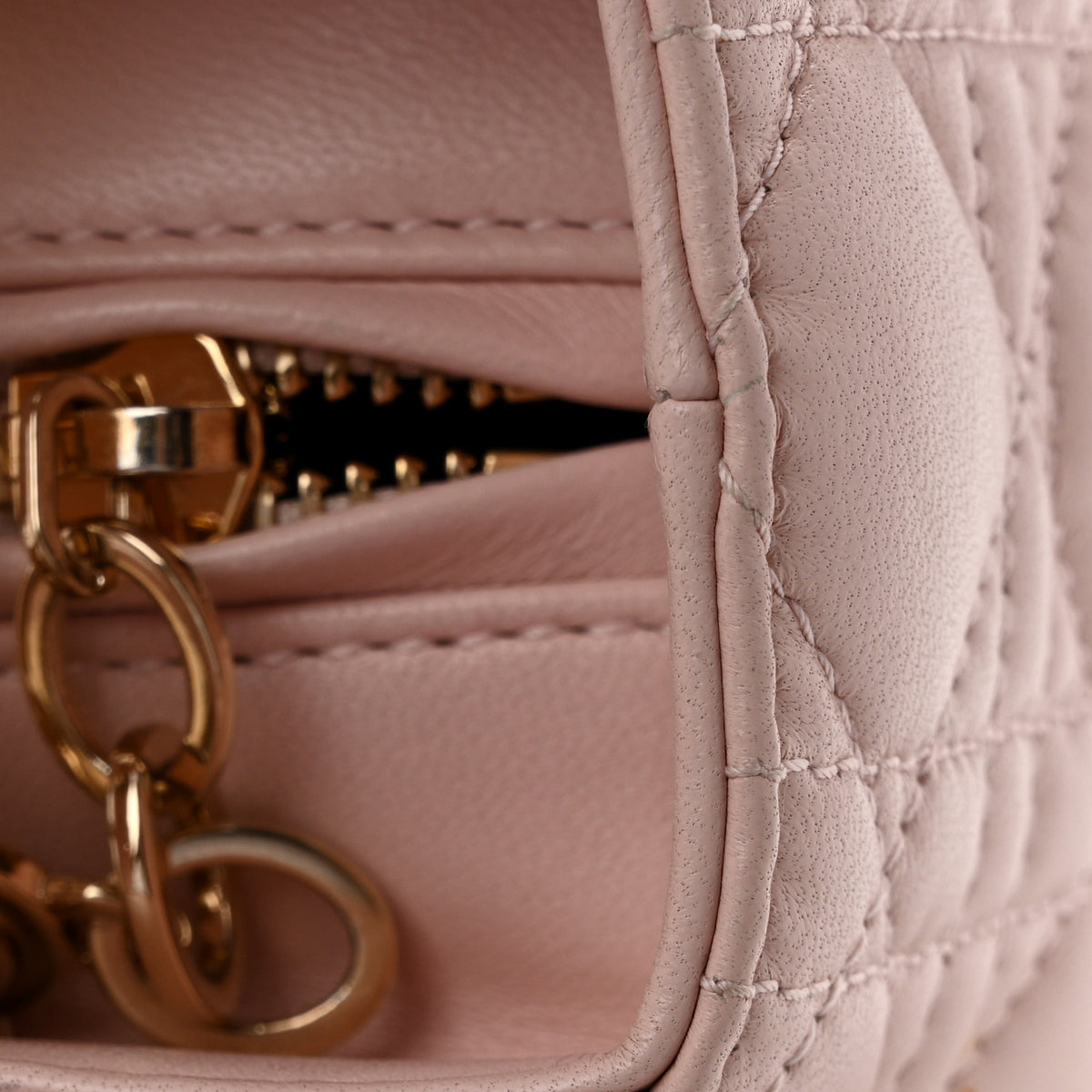 Christian Dior Lambskin Cannage Medium Lady Dior Light Pink 14 of 15