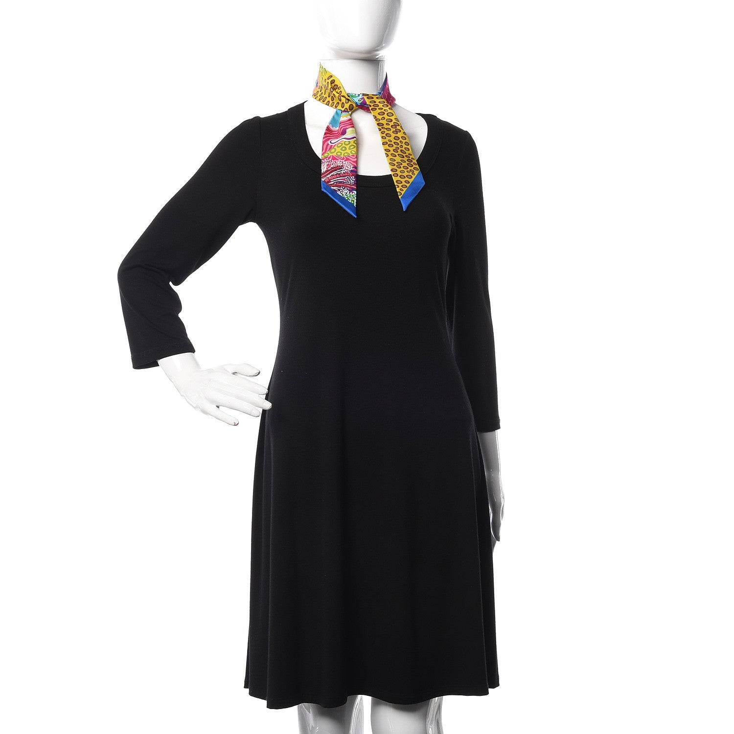 Hermes Silk Under The Waves Twilly Bleu Azur Jaune Fuchsia 2 of 6