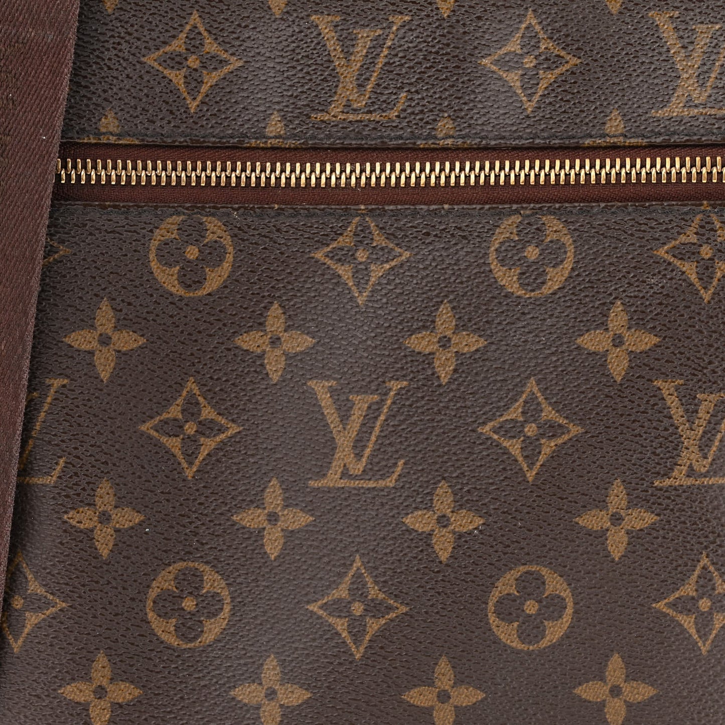 Monogram Pochette Valmy
