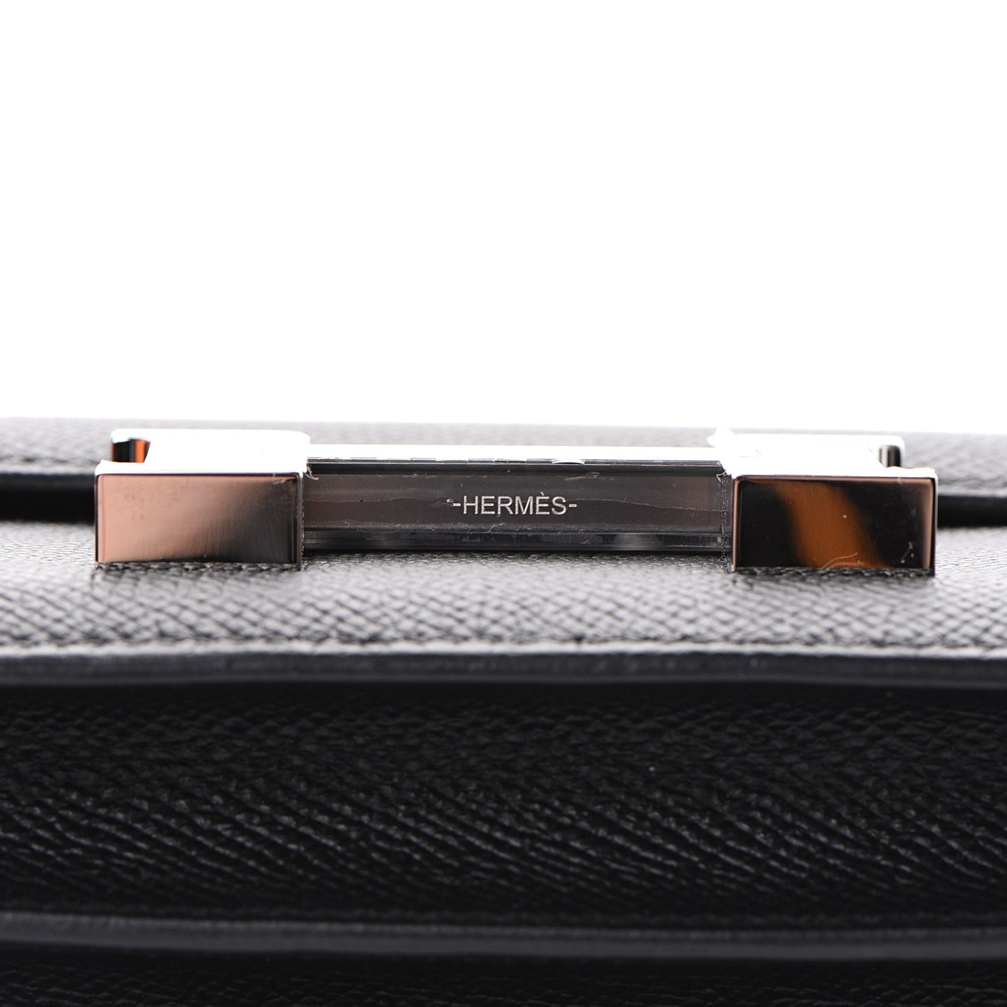 Epsom Constance 18 Black