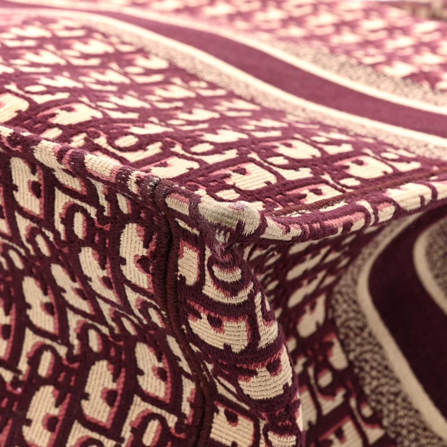 Oblique Large Book Tote Burgundy Multicolor