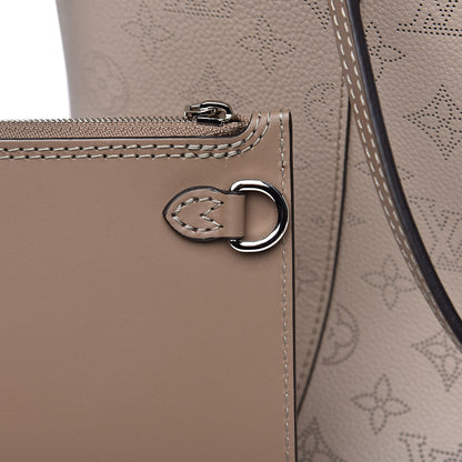 Louis Vuitton Mahina Hina MM Galet 10 of 10