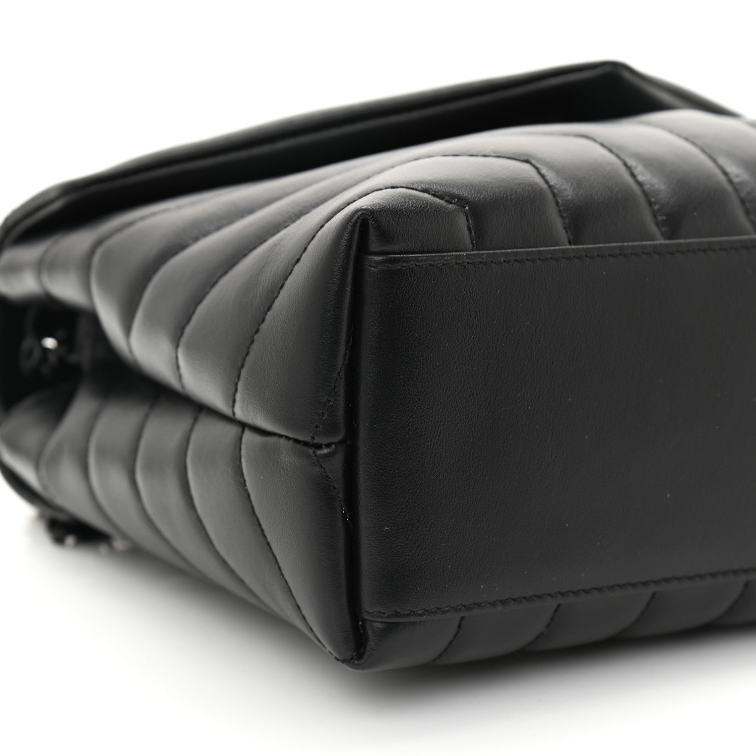 Saint Laurent Calfskin Y Quilted Monogram Monochrome Small Loulou Chain Satchel Black 8 of 9