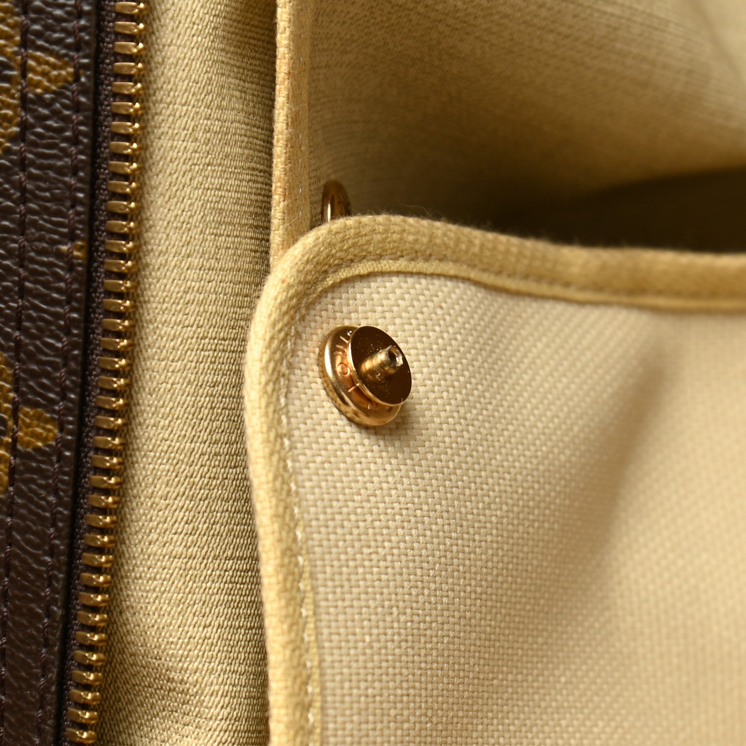 Louis Vuitton Monogram Pullman 75 12 of 42