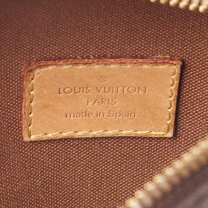 Louis Vuitton Monogram Pochette Gange 8 of 8
