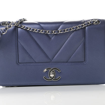 Chanel Metallic Sheepskin Chevron Quilted Medium Vintage Mademoiselle Flap Navy 8 of 11