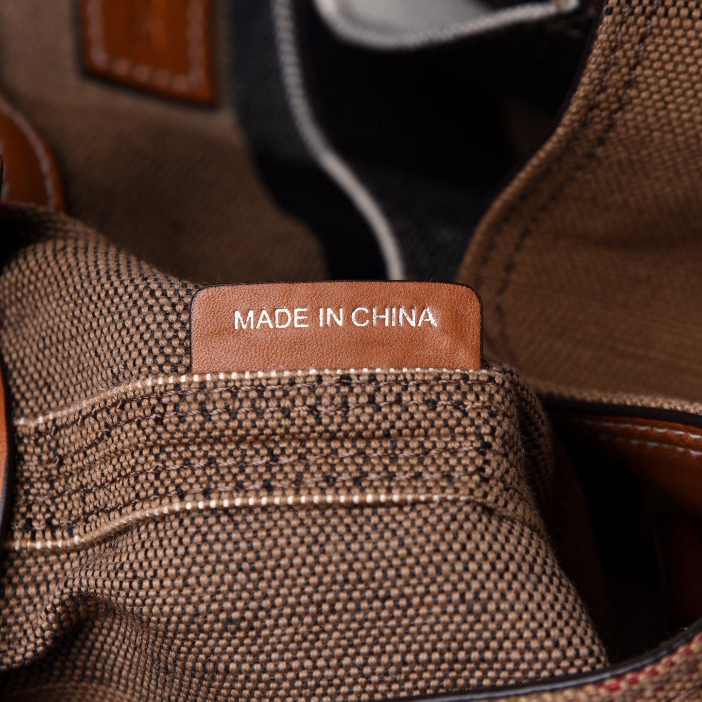 Canvas Mega Check Medium Ashby Hobo Saddle Brown