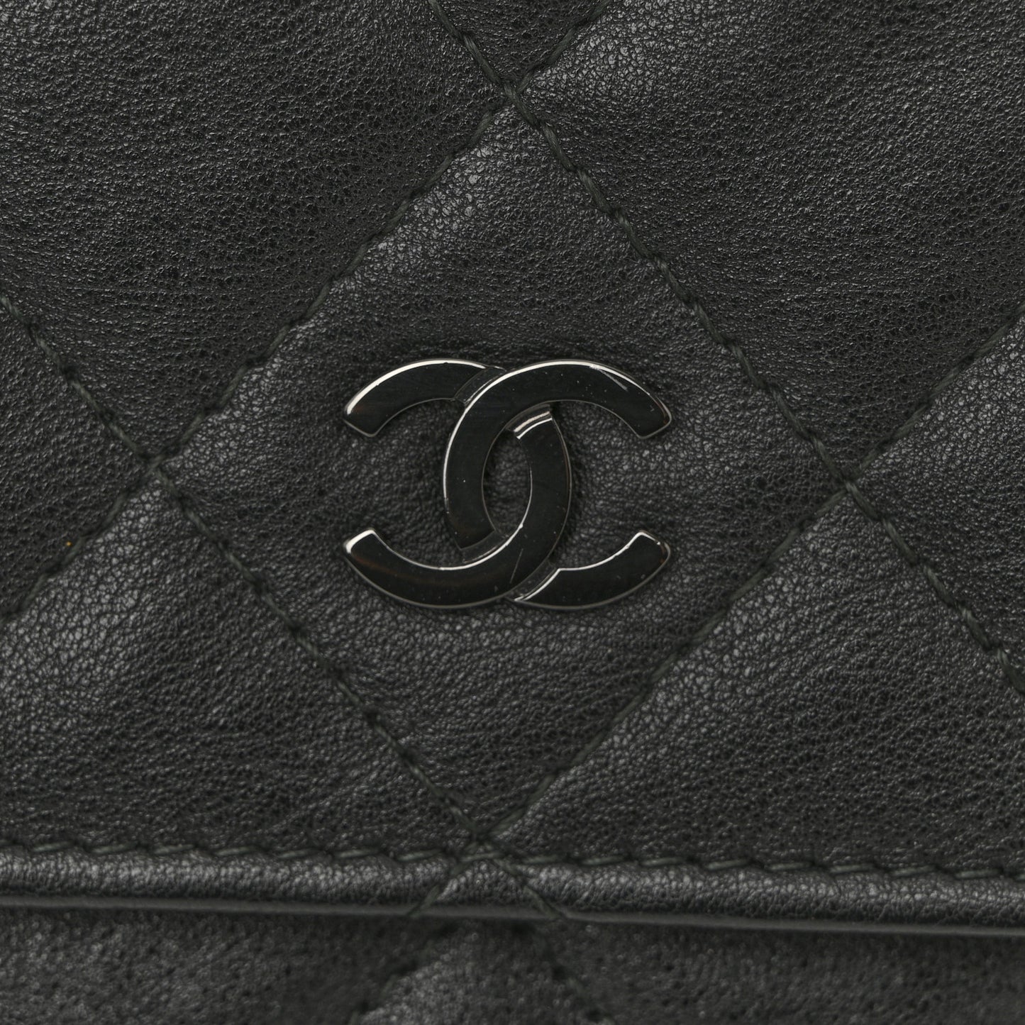 Crumpled Calfskin Quilted Wallet On Chain WOC So Black