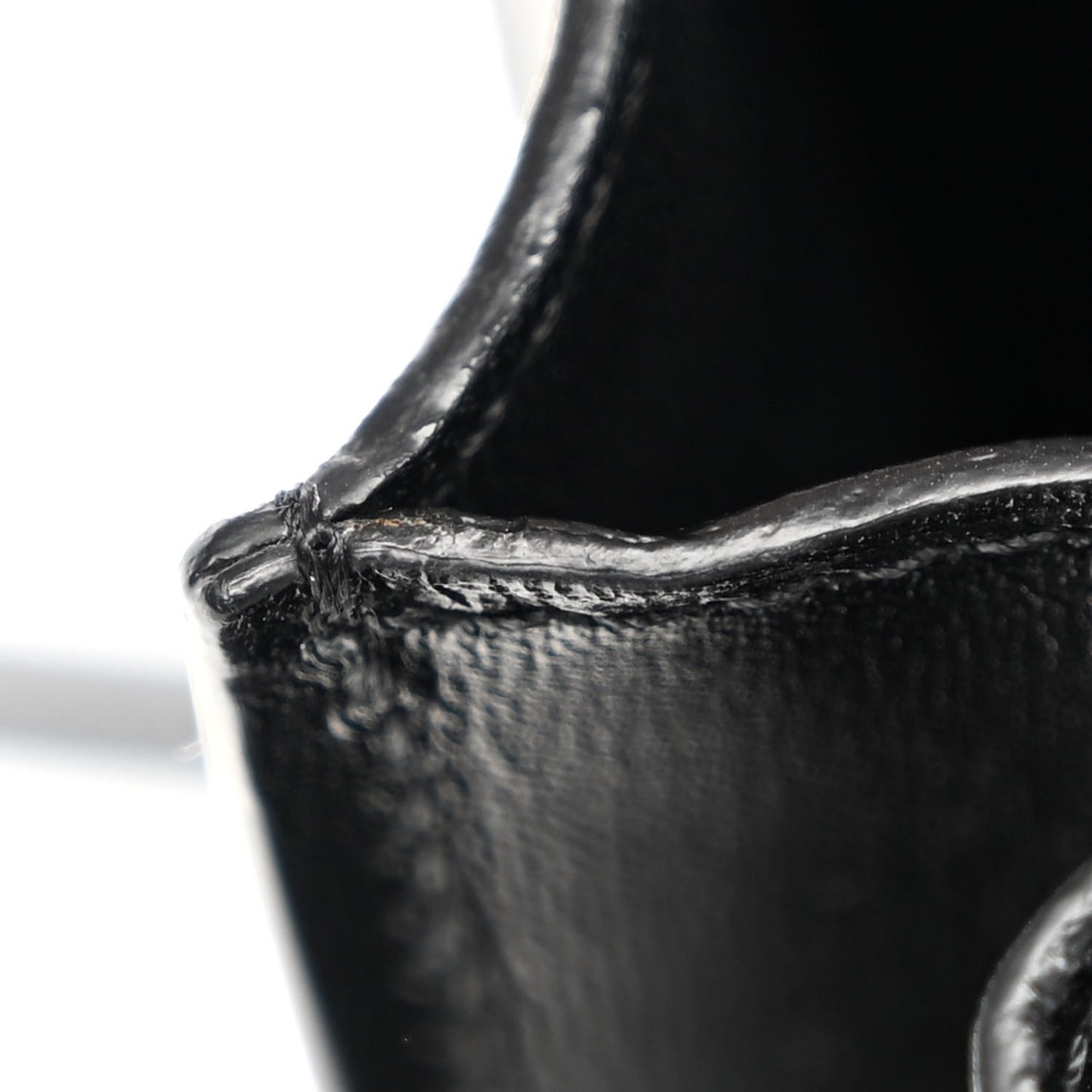 Box Calfskin Medium Classic Box Flap Bag Black