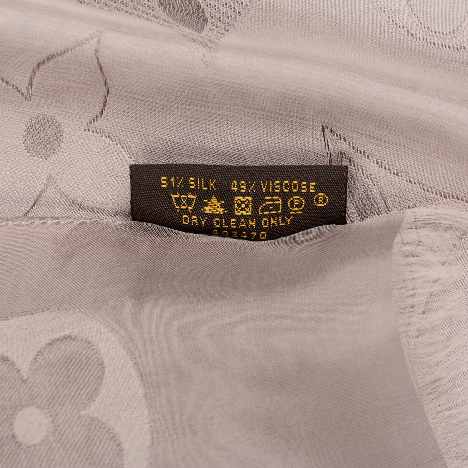 Louis Vuitton Silk Monogram Reversible Stole Scarf Grey Beige 6 of 6