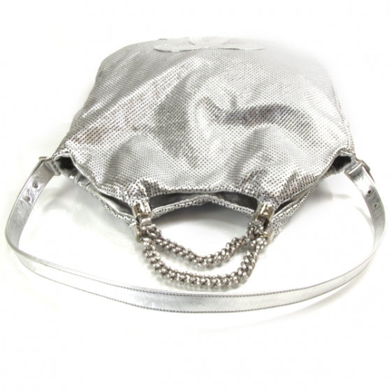 Chanel Metallic Glazed Calfskin Perforated XL Rodeo Drive Tote Silver 6 of 12