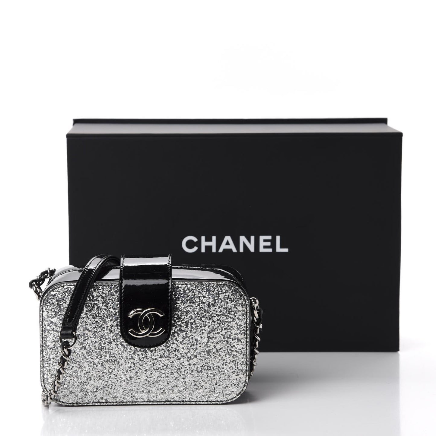 Glitter Patent Evening On The Moon Camera Case Silver