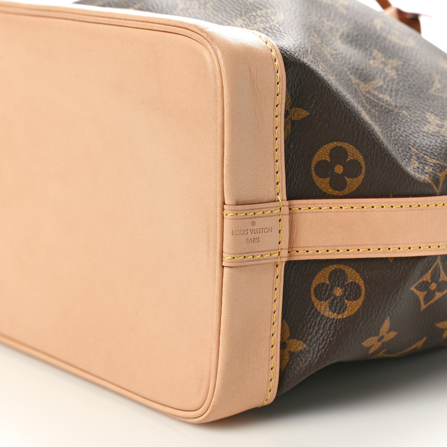 Louis Vuitton Monogram Noe BB 9 of 10