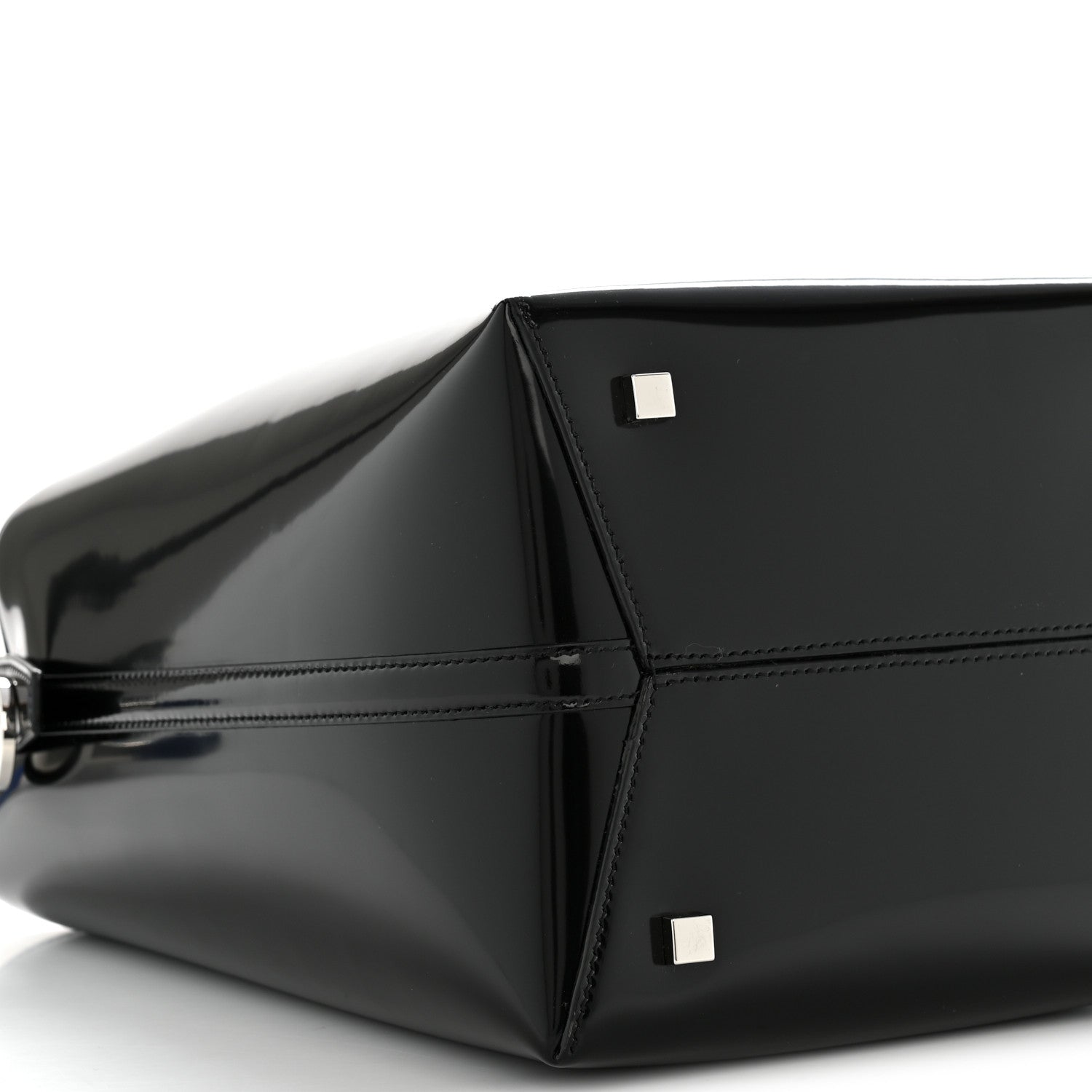 Saint Laurent Patent Calfskin Le 37 Bucket Bag Black 10 of 13