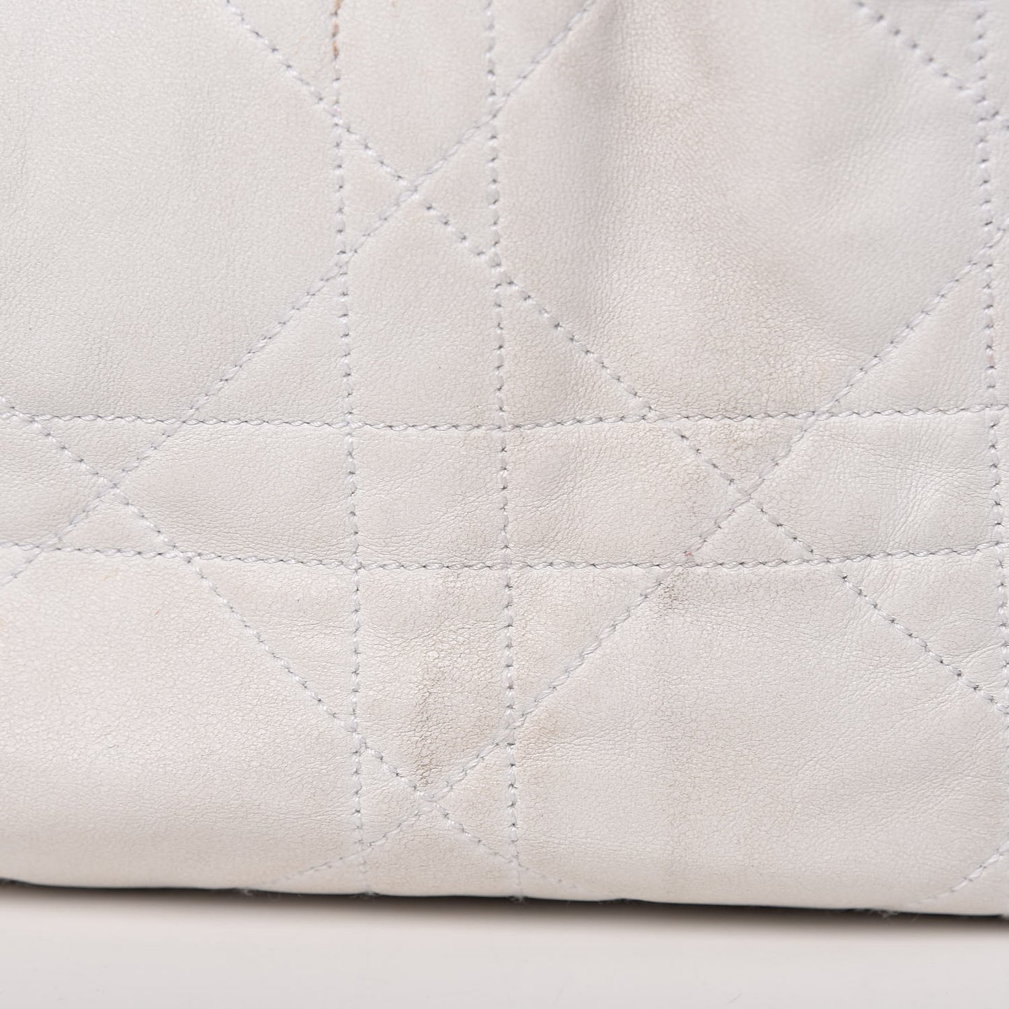 Lambskin Cannage Drawstring Bag White
