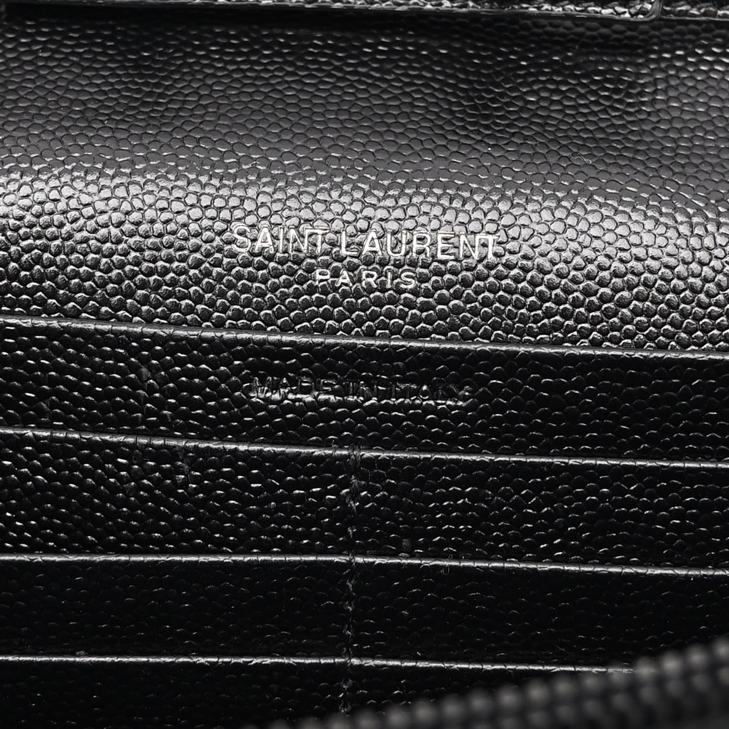 Grain De Poudre Matelasse Chevron Monogram Monochrome Chain Wallet Black