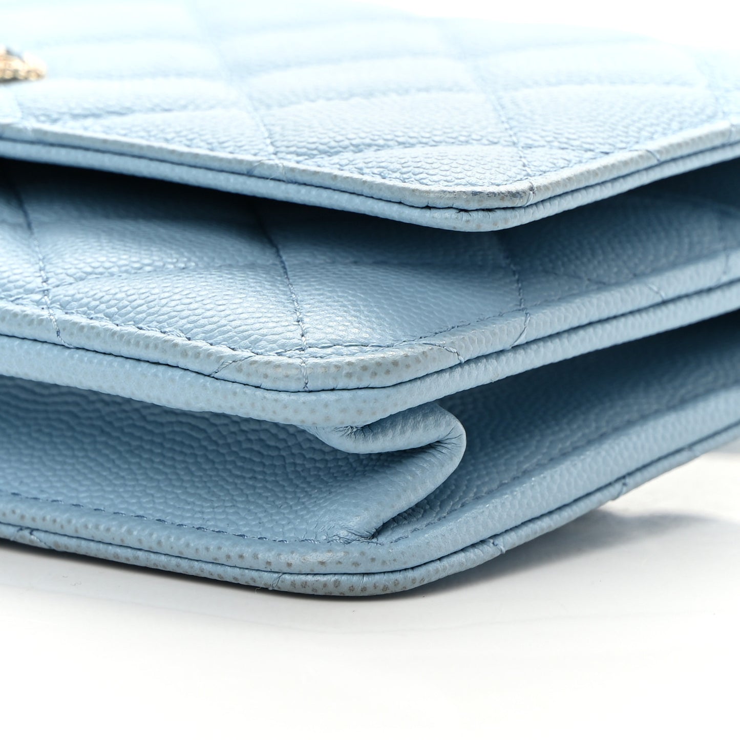 Caviar Quilted Crystal CC Wallet On Chain WOC Light Blue