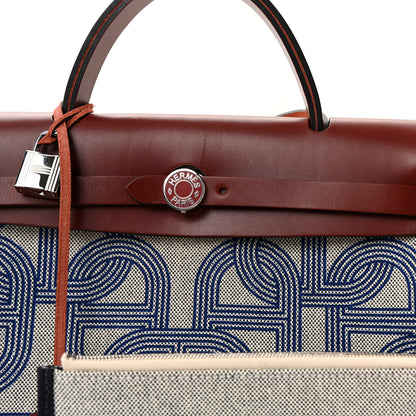 Hermes H Plume Canvas Vache Hunter Horseshoe Laque Circuit 24 Herbag Zip Retourne 31 Bleu Indigo Ecru Rouge H 8 of 10