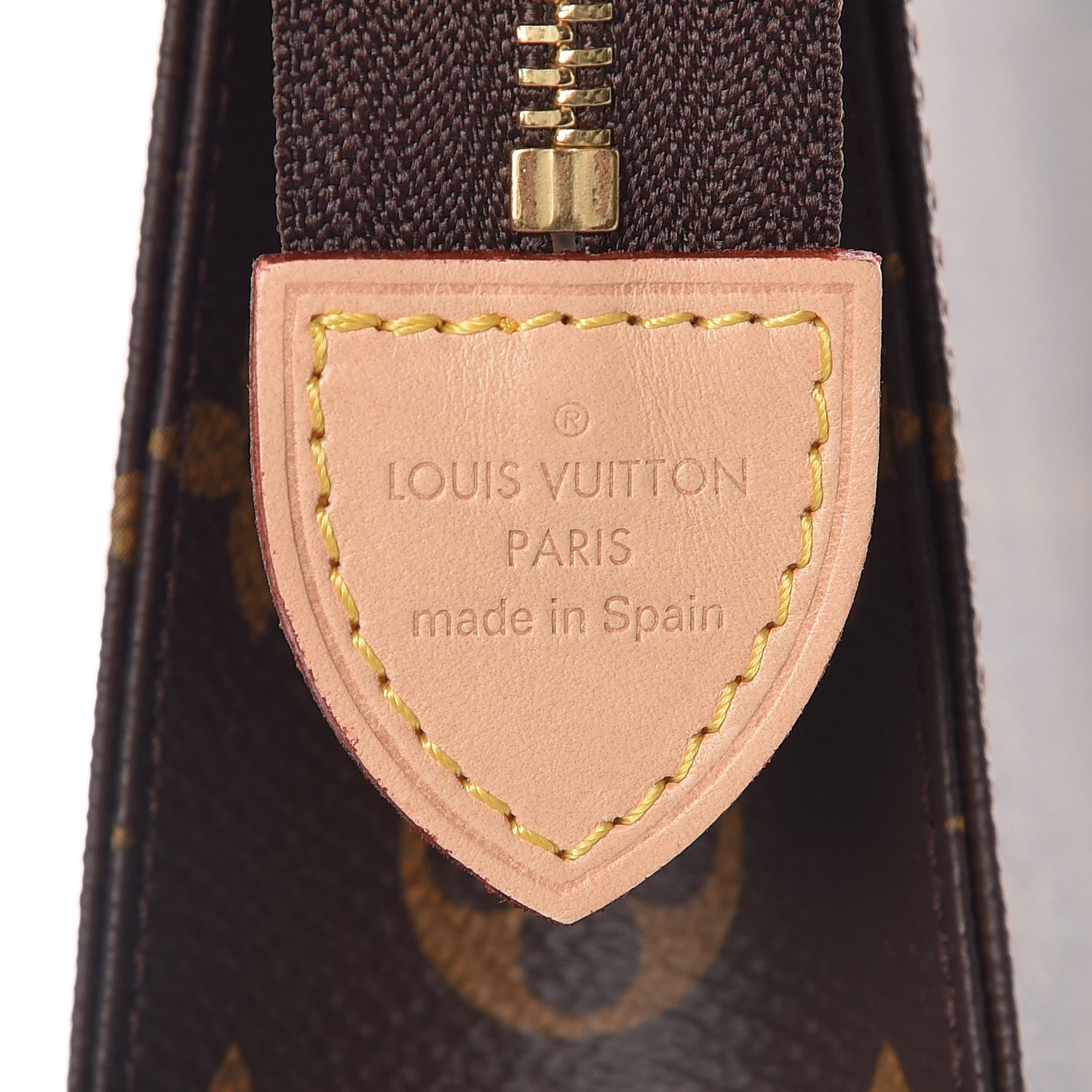 Louis Vuitton Monogram Toiletry Pouch 19 8 of 10