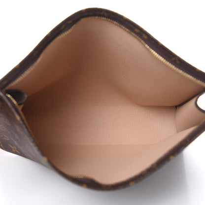 Louis Vuitton Monogram Toiletry Pouch 26 5 of 9