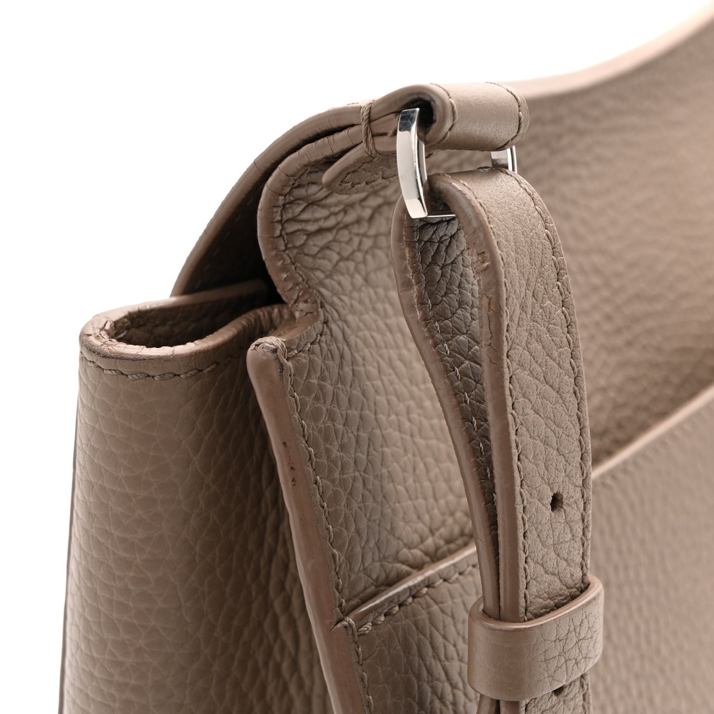 Grained Calfskin Hunting Bag II Stone