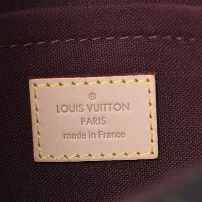Louis Vuitton Monogram Favorite MM 8 of 9