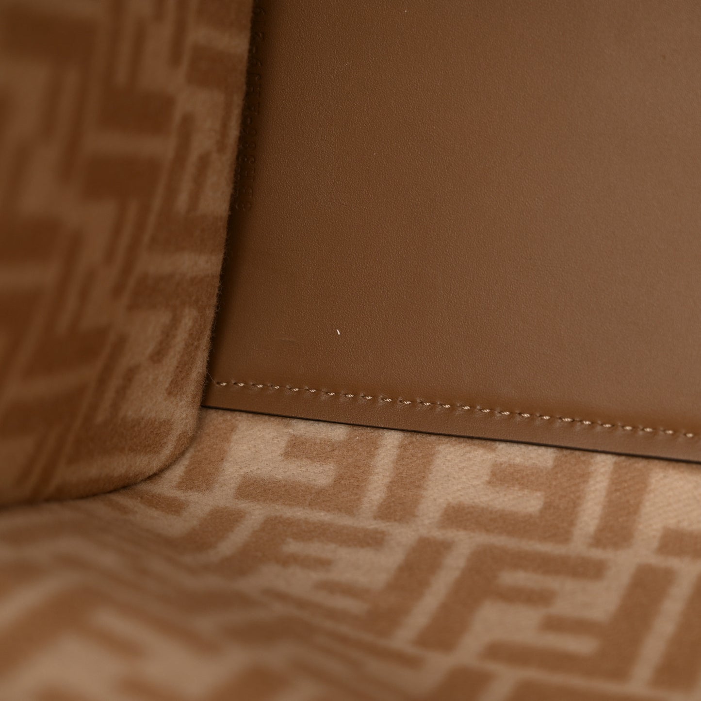 Flannel Vitello King Wool Plexiglass FF Logo Embroidered Medium Fendi Sunshine Shopper Tote Camel Sand