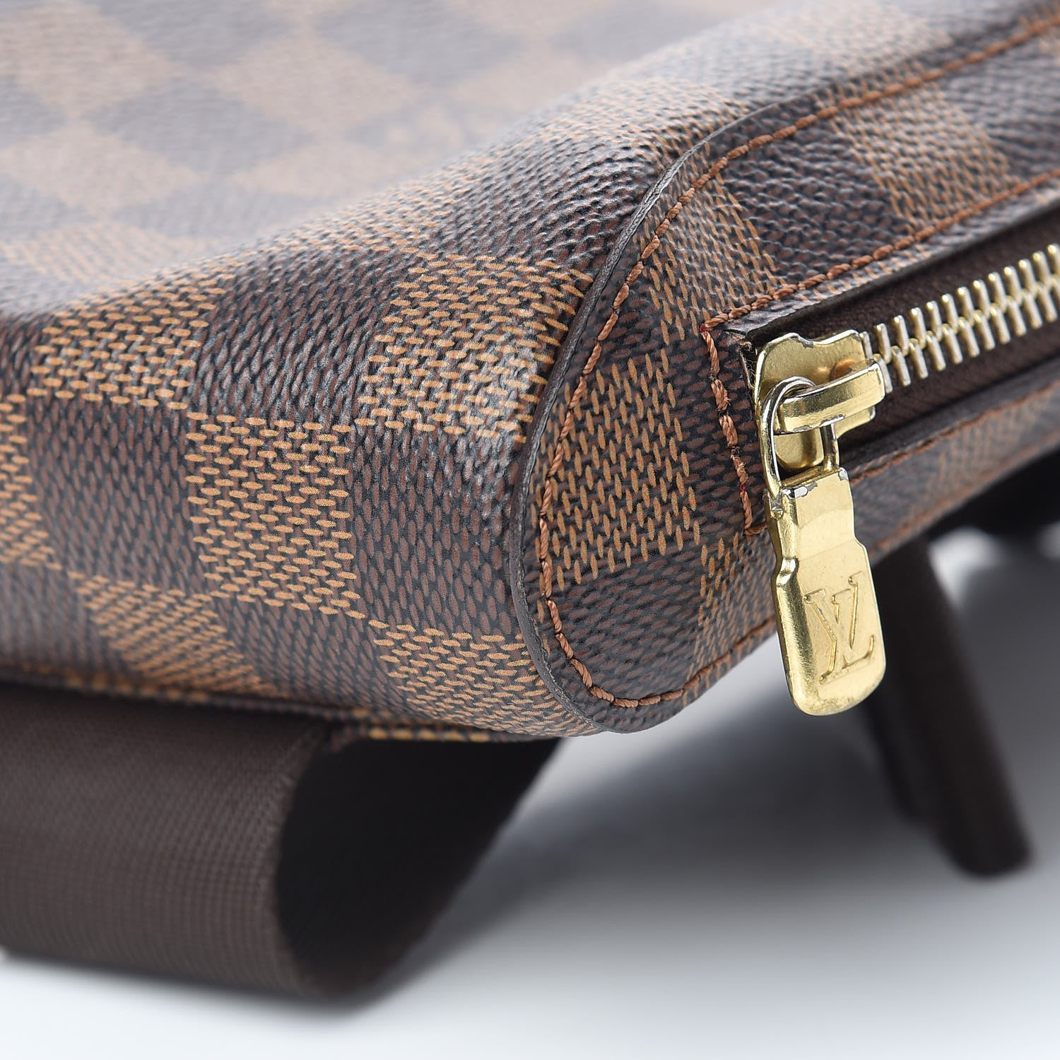 Louis Vuitton Damier Ebene Geronimos 9 of 10