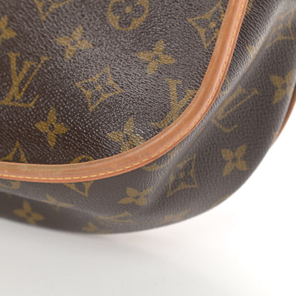 Louis Vuitton Monogram Menilmontant PM 11 of 17