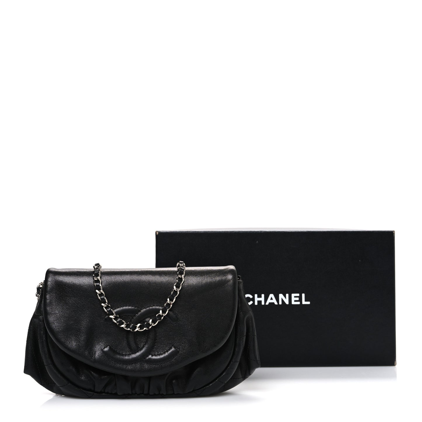 Lambskin Half Moon Wallet On Chain WOC Black