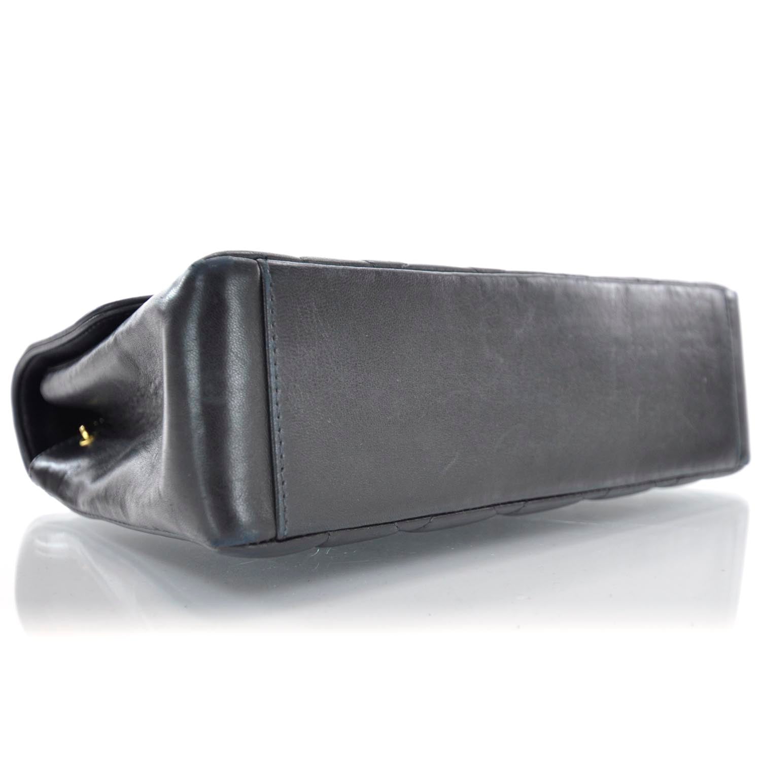 Chanel Lambskin Medium Flap Black 5 of 12