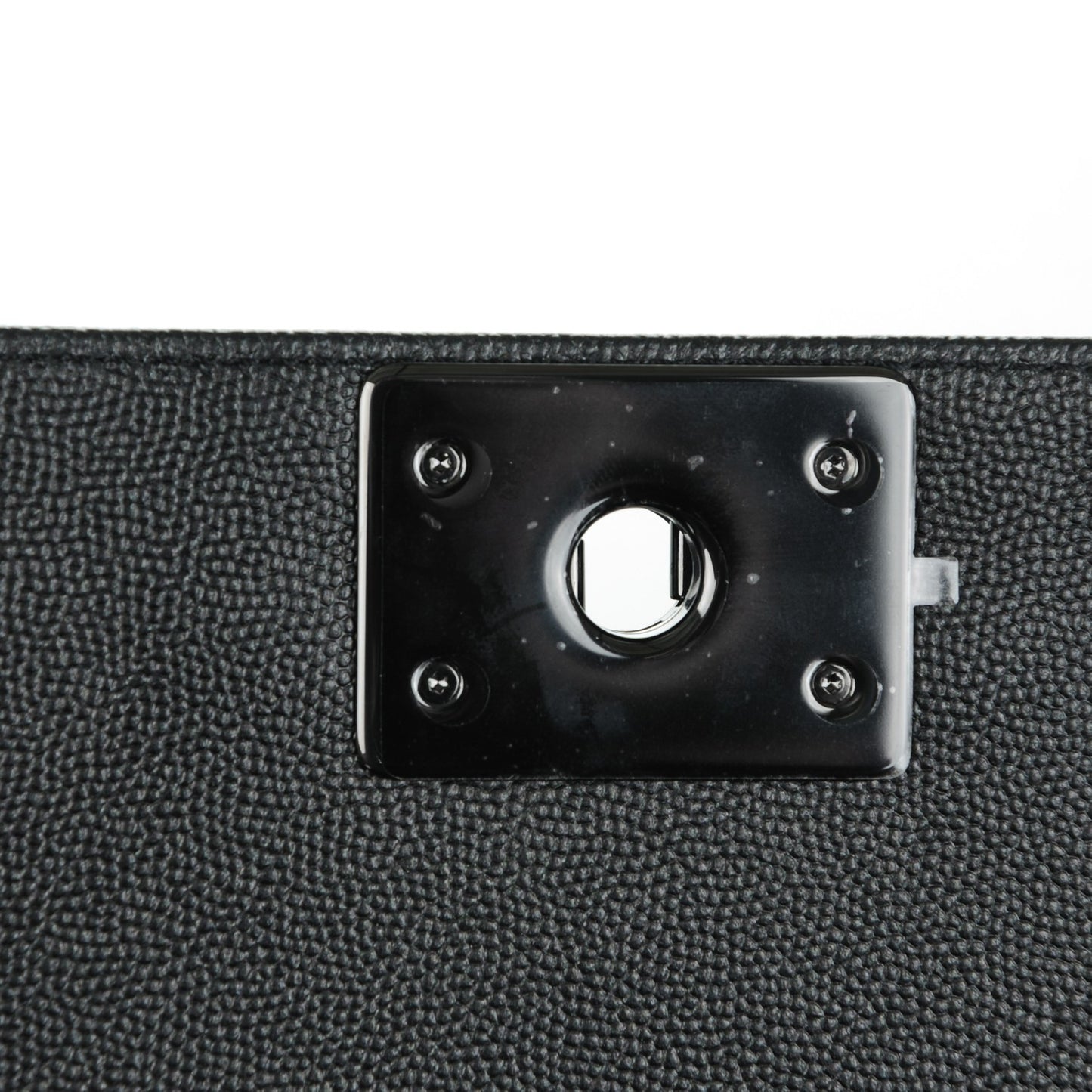 Caviar Quilted Medium Boy Flap So Black