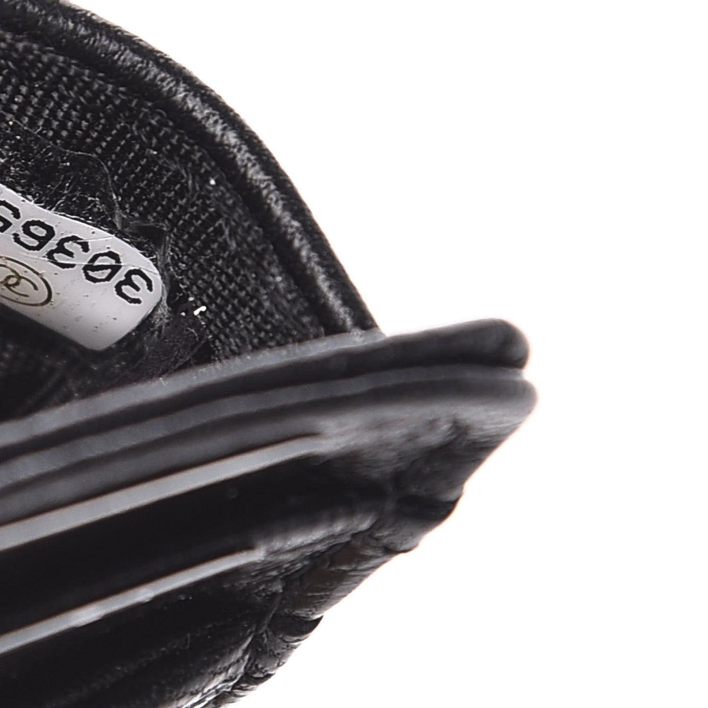 Goatskin Quilted 19 Card Holder On Chain Black