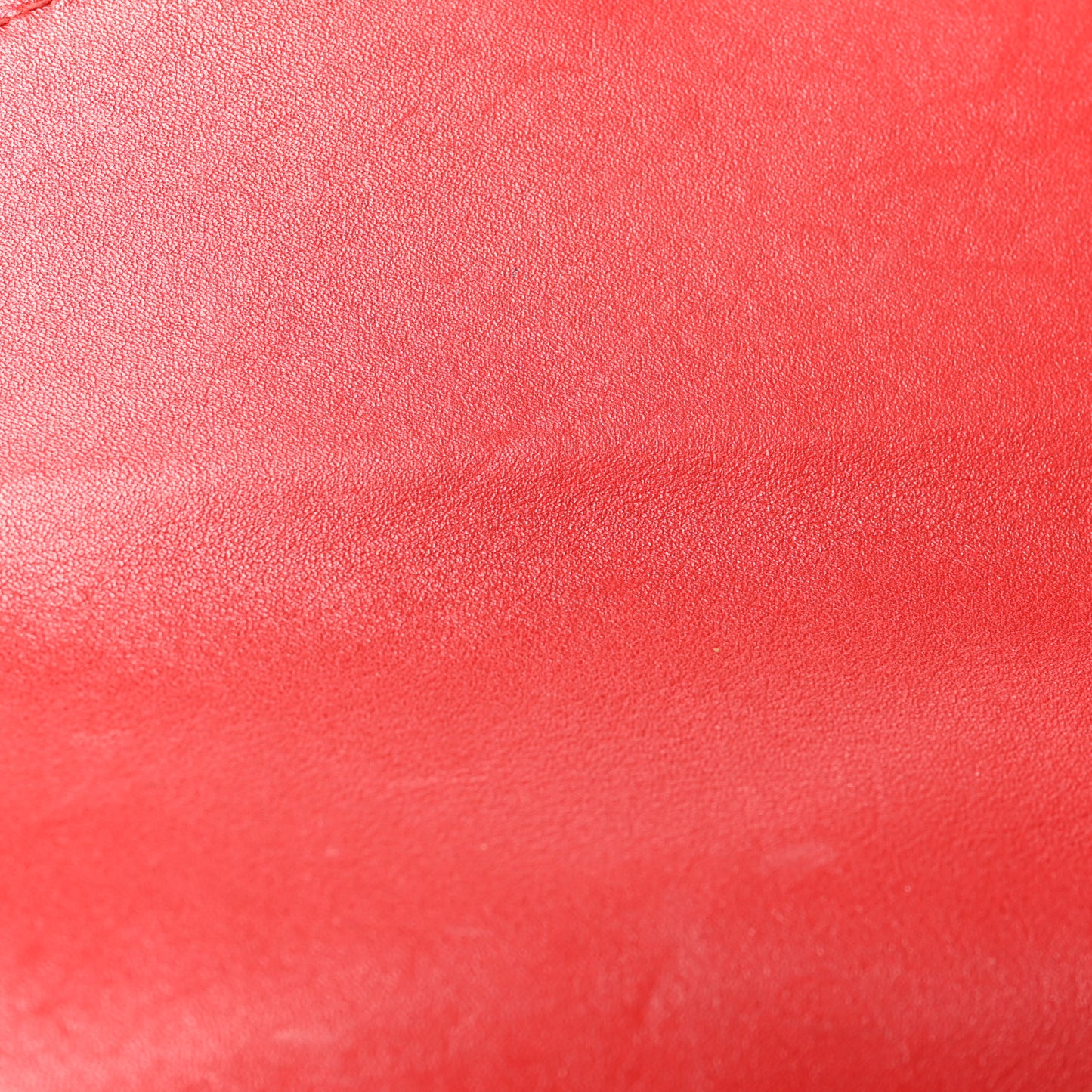 Calfskin Matelasse GG Marmont Chain Wallet Hibiscus Red