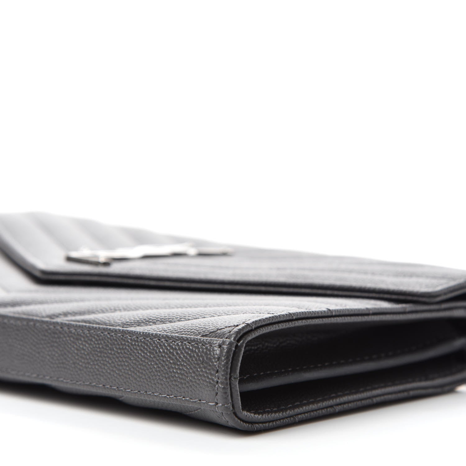 Saint Laurent Grain De Poudre Matelasse Chevron Monogram Chain Wallet Earth 7 of 11