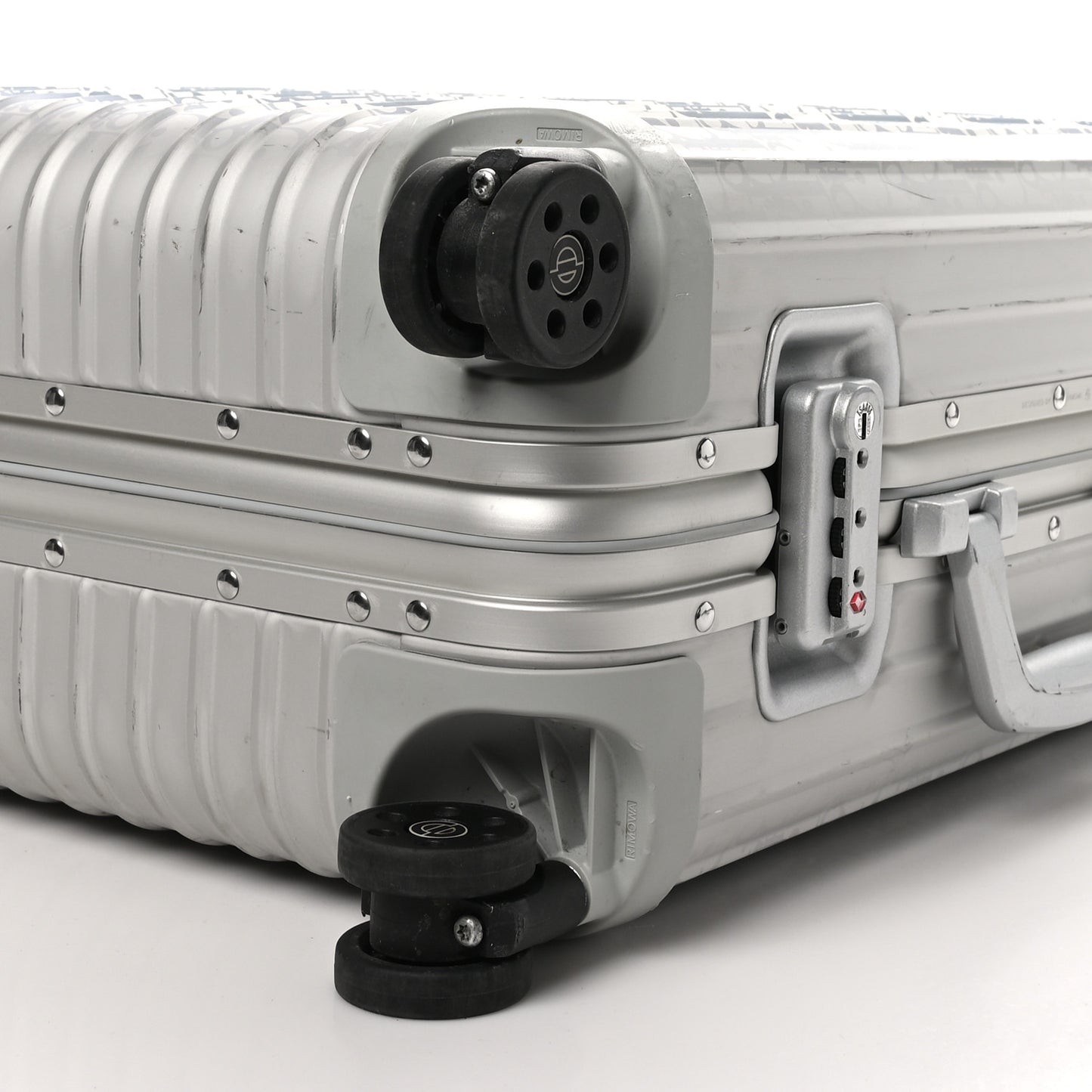 X RIMOWA Aluminum Gradient Carry On Luggage Blue Multi