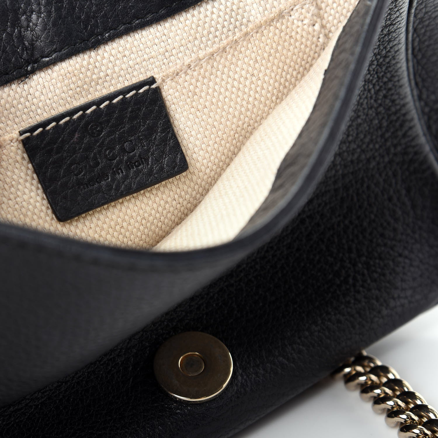 Gucci Pebbled Calfskin Small Soho Flap Crossbody Black 8 of 11