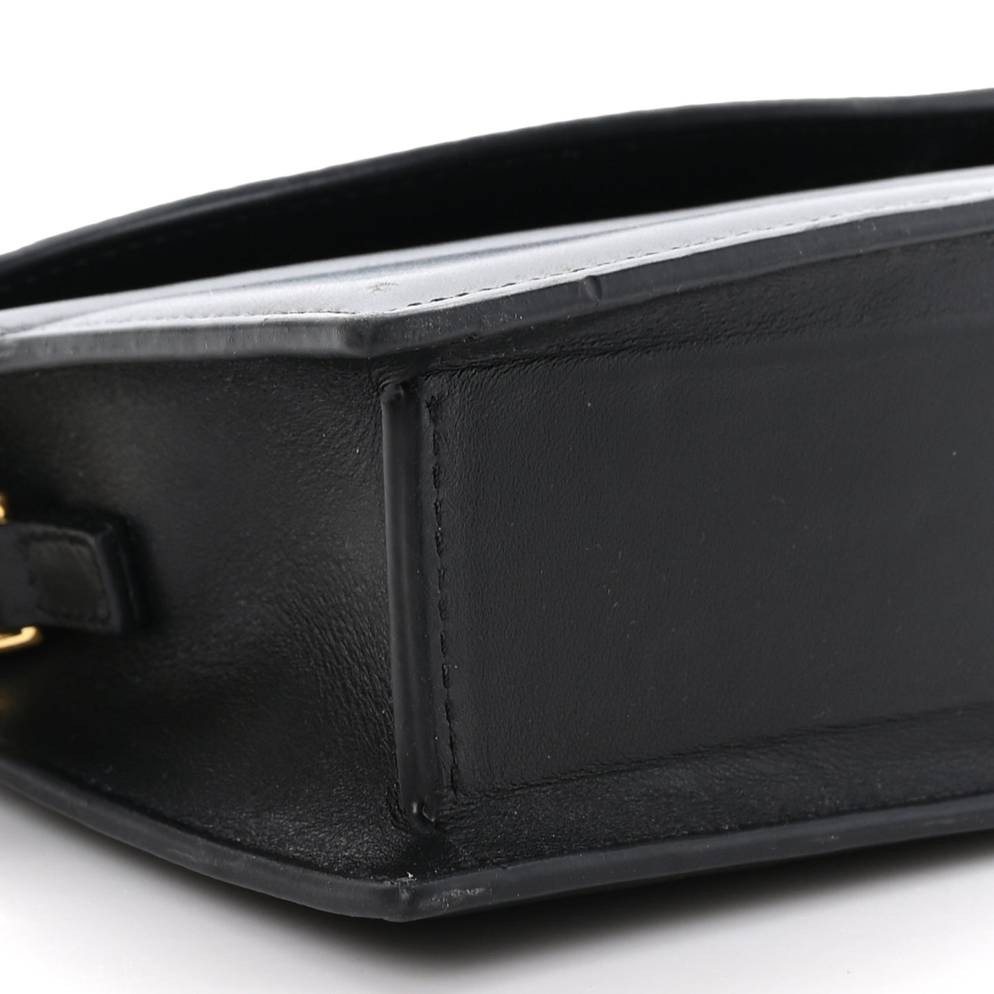 Smooth Calfskin Le Sac Rond Black