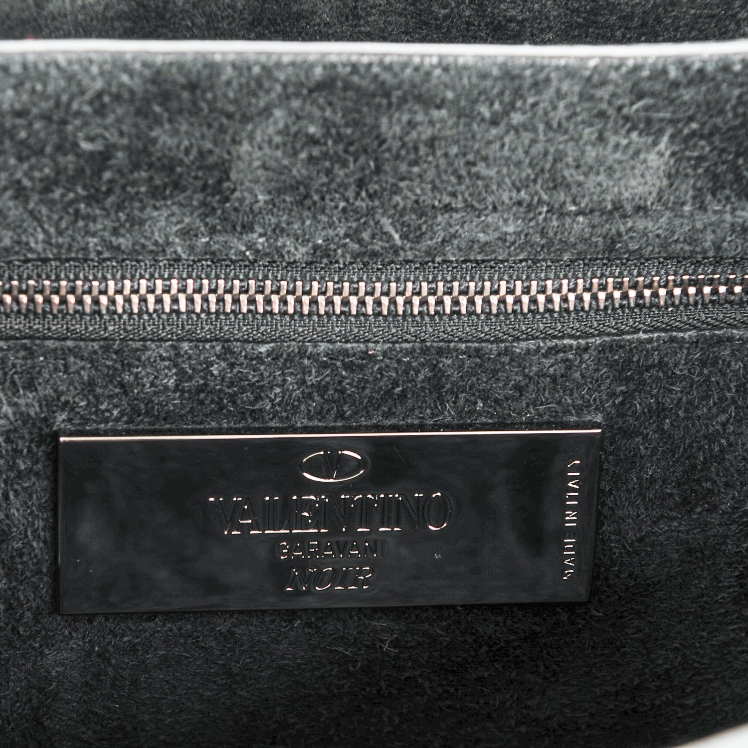 Valentino Garavani Pebbled Calfskin Onyx Medium Rockstud Rolling Flap Saddle Bag Black 6 of 7