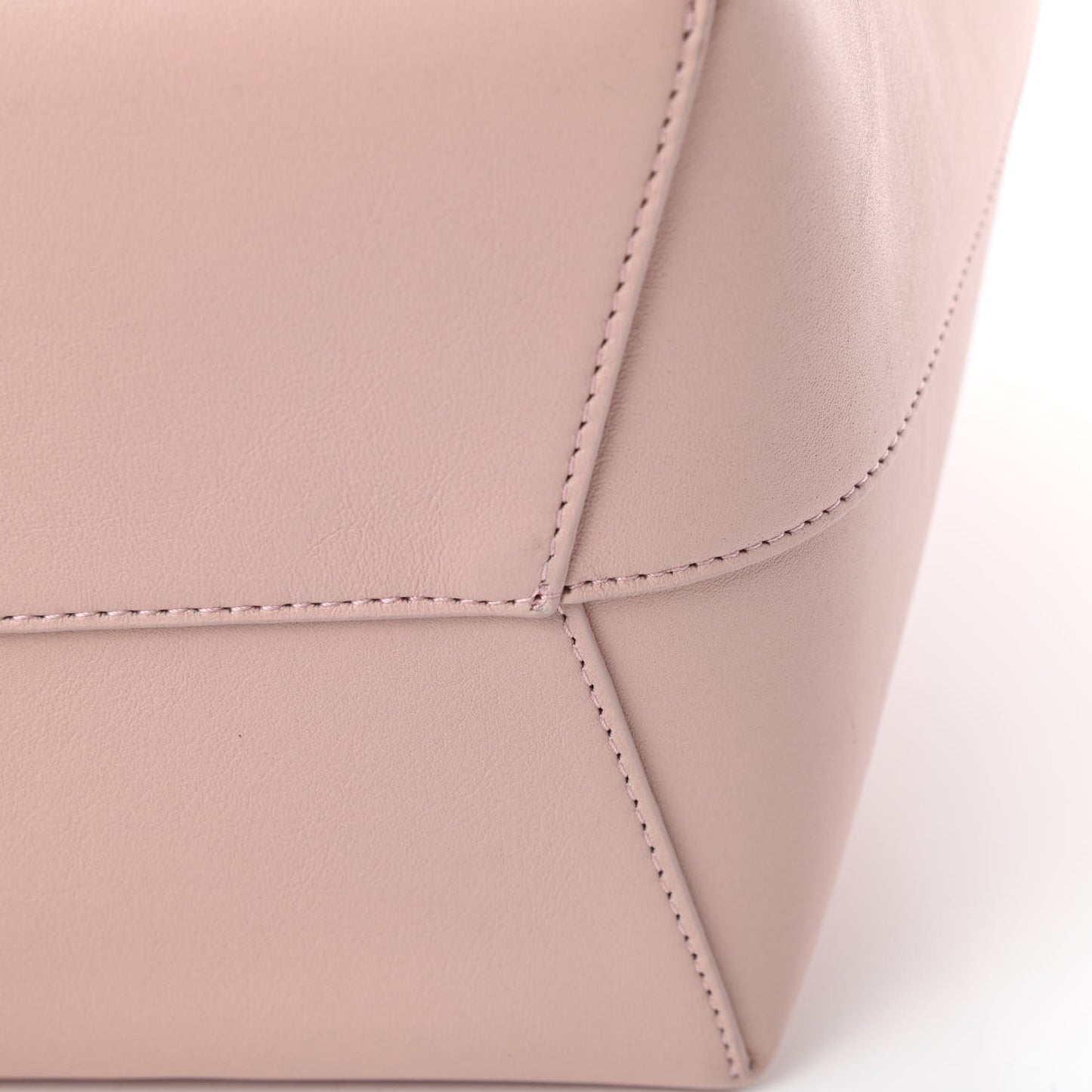 Calfskin Bucket Bag Rosa