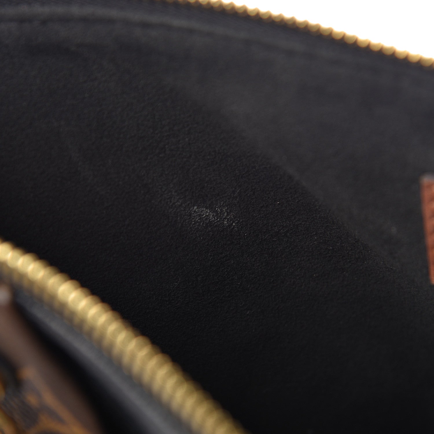 Louis Vuitton Monogram V Tote MM Black 11 of 13