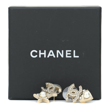 Chanel Crystal Pearl Charming Winter CC Star Heart Earrings Gold 5 of 5