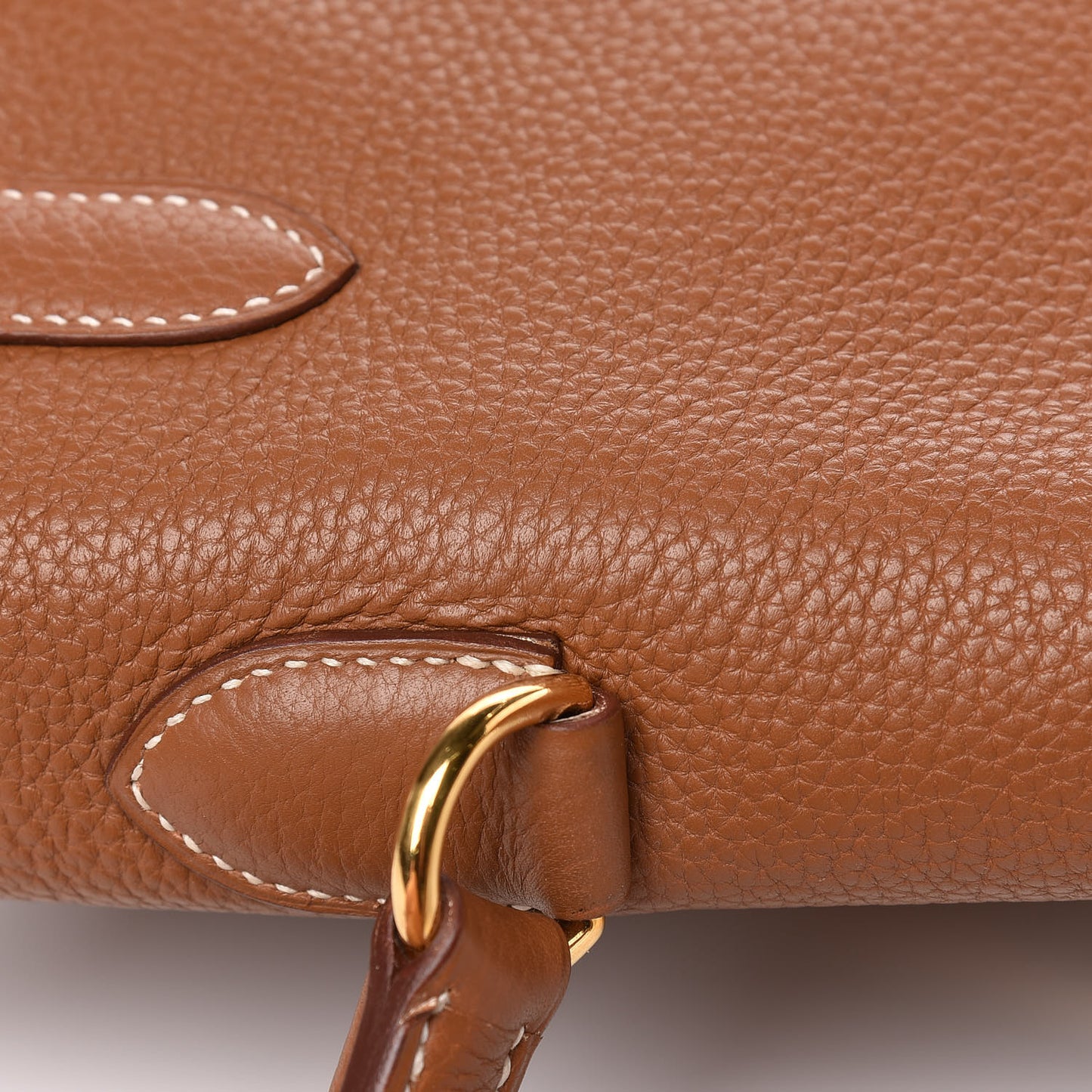 Taurillon Clemence Shoulder Kelly 40 Gold