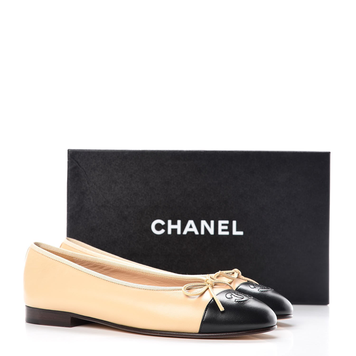 Chanel Lambskin Cap Toe Ballerina Flats 38 Beige Black 10 of 10