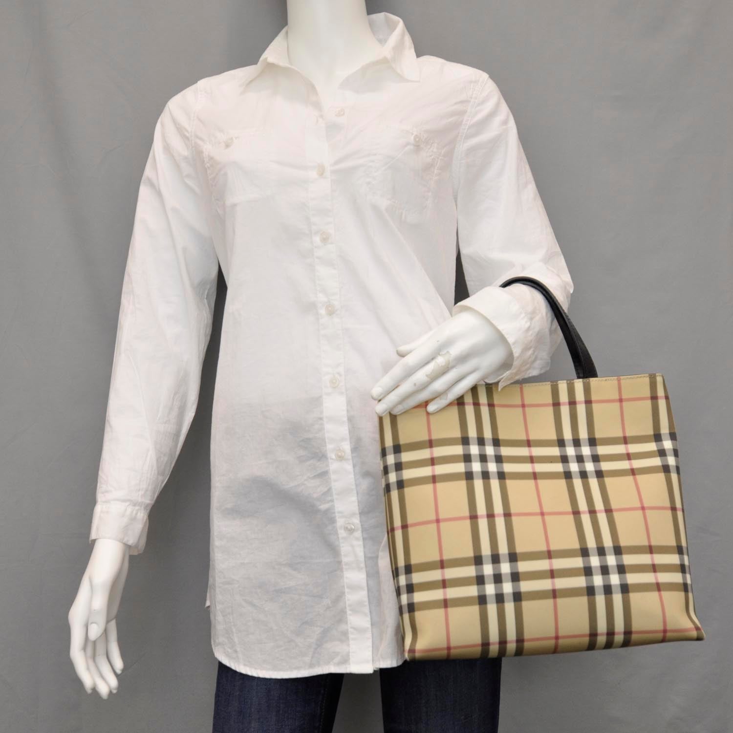 Burberry House Check Tote 2 of 9