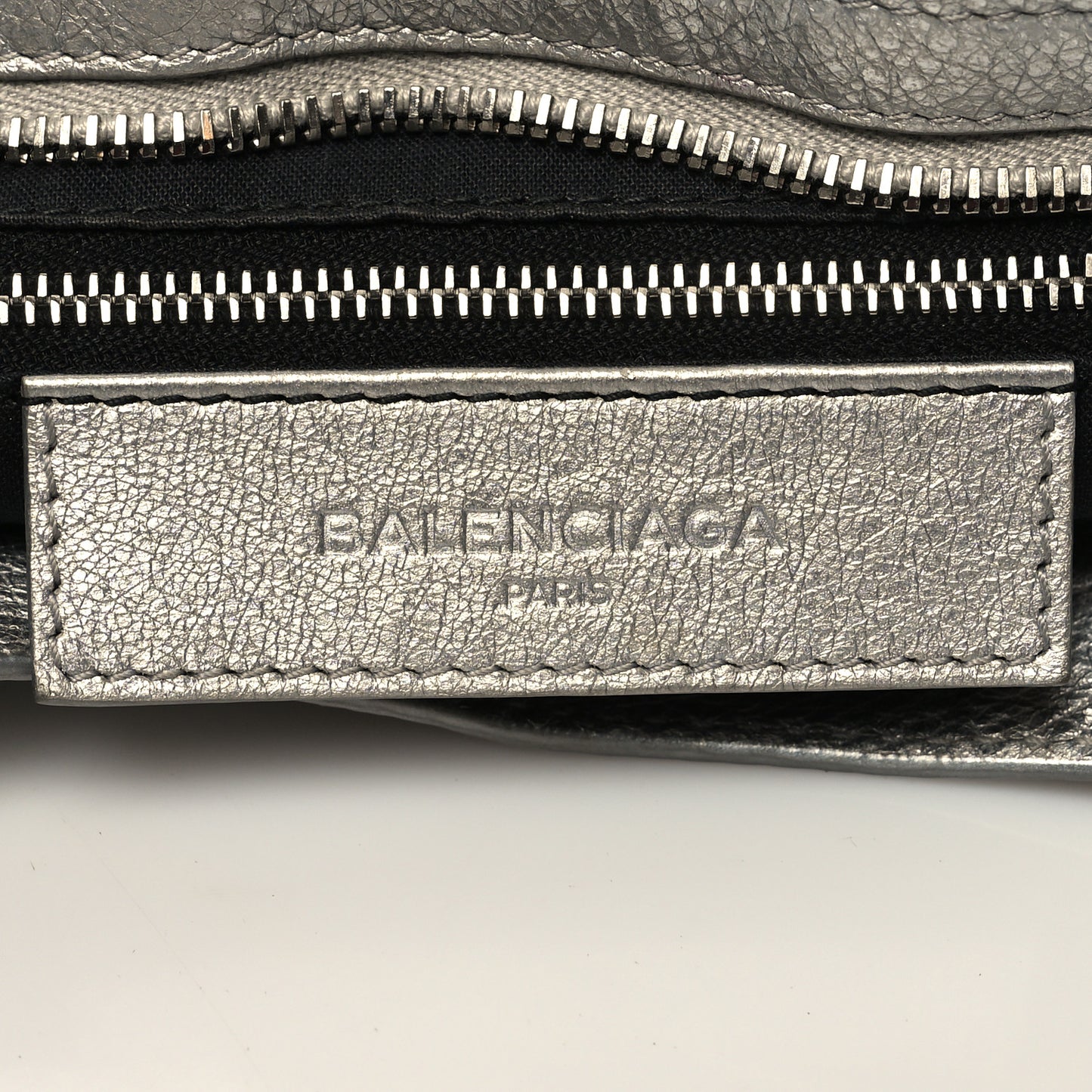 Metallic Agneau Giant 12 Silver Hardware City Gris Aluminum