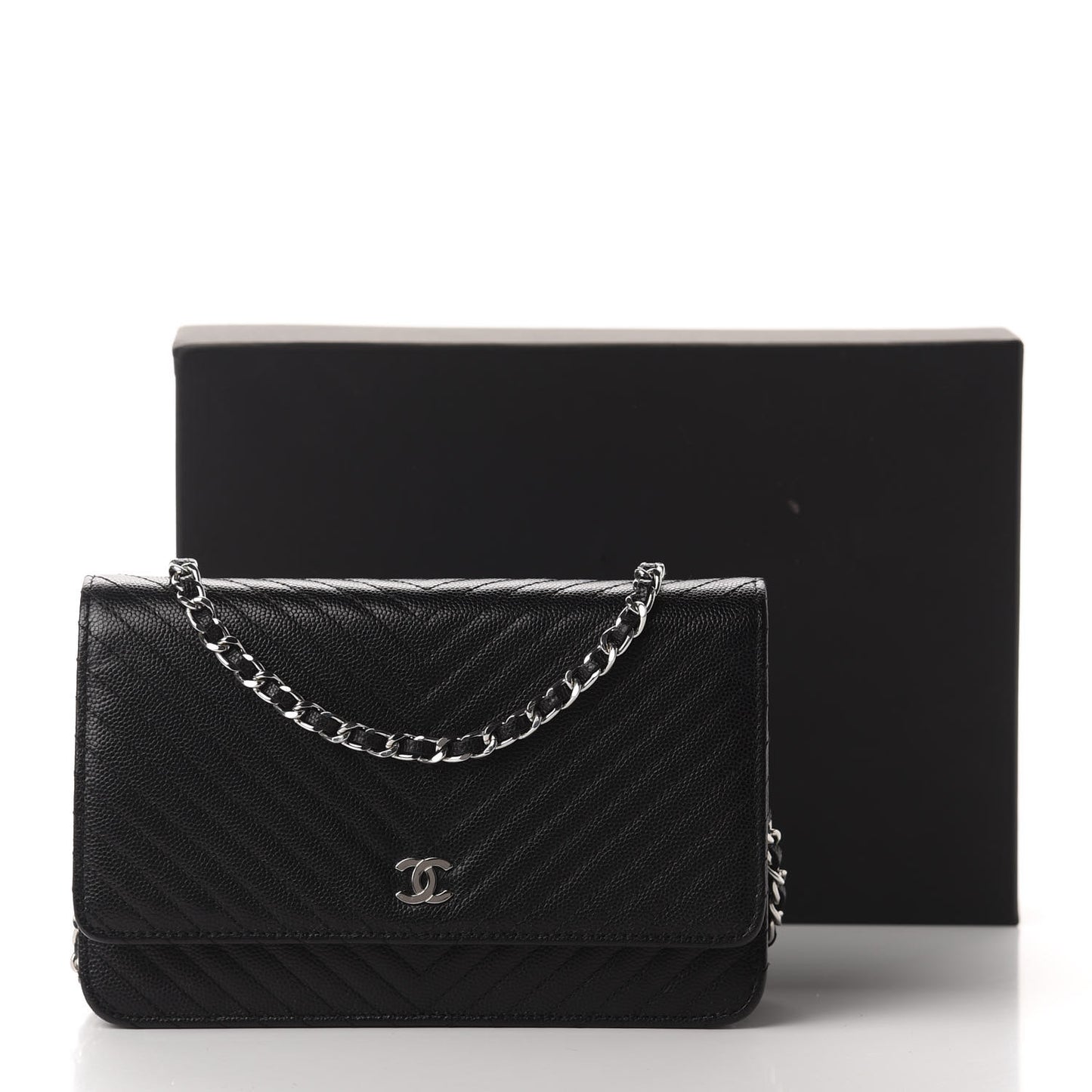 Caviar Chevron Quilted Wallet On Chain WOC Black
