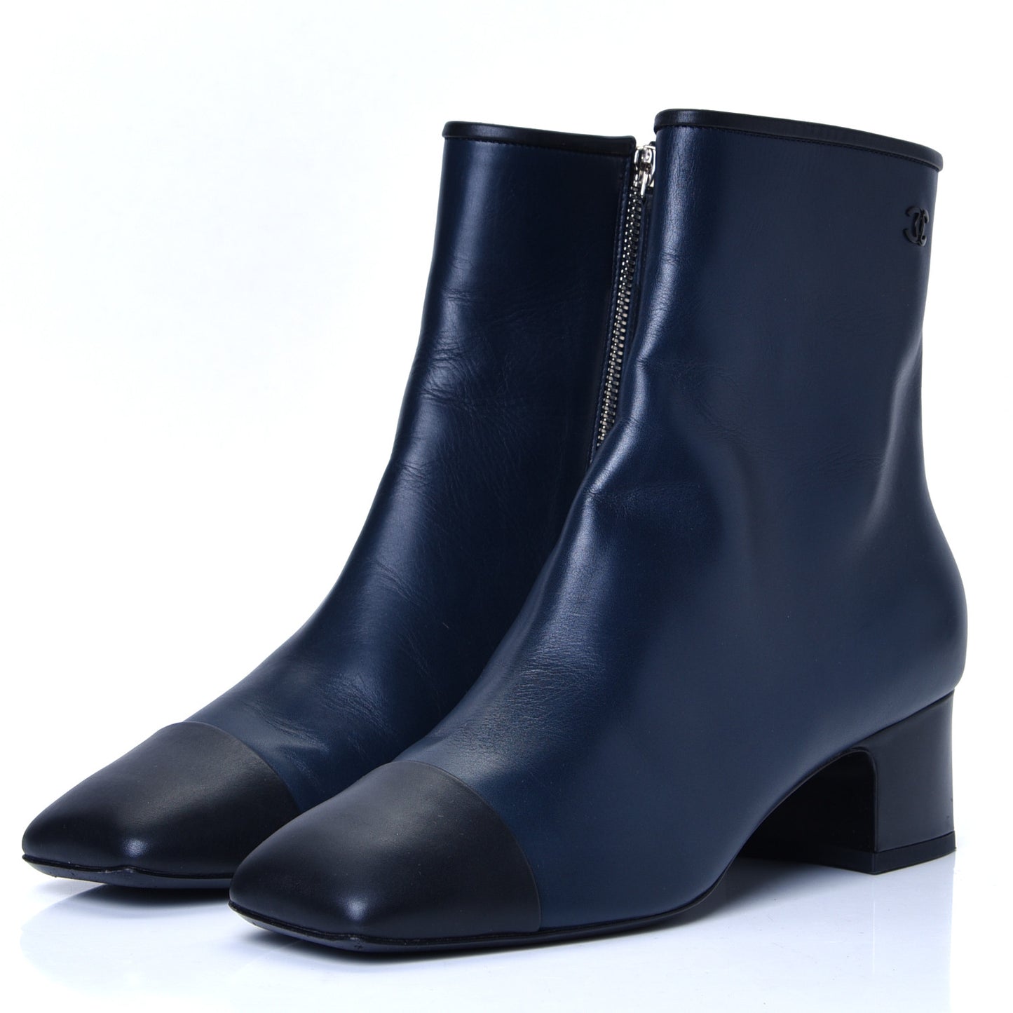 Calfskin Cap Toe Short Boots 40 Navy Black